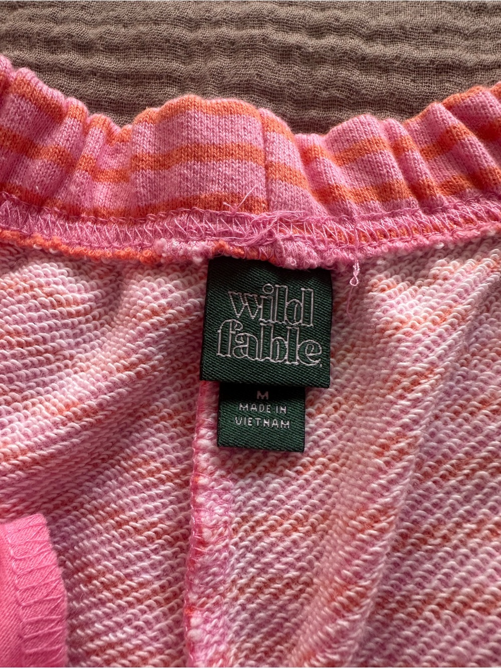 Wild Fable Pink Orange Striped Dolphin Sweat Shorts Size Medium Lounge Y2K - Picture 2 of 3